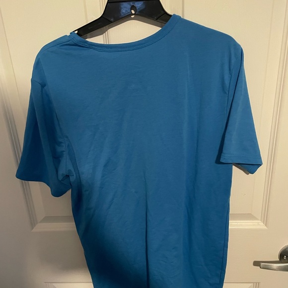 Blue Nike run tshirt - Picture 2 of 2